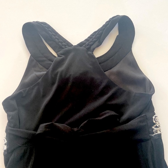 Special Occasion Dress - Fabric is soft & great for twirling on the dance floor! - Picture 2 of 4